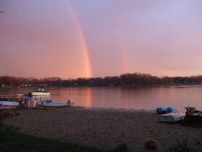 Beedie2  2007-285x214